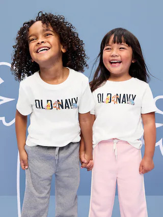 Old Navy x Disney Winnie the Pooh Unisex Logo-Graphic T-Shirt for Toddler | Old Navy (CA)