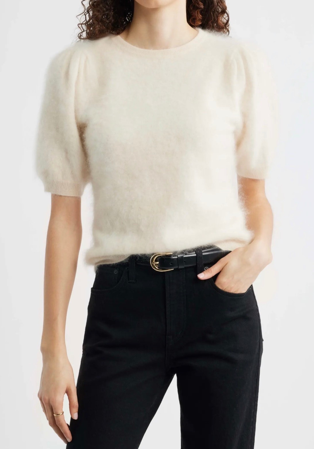 Short sleeve sweater