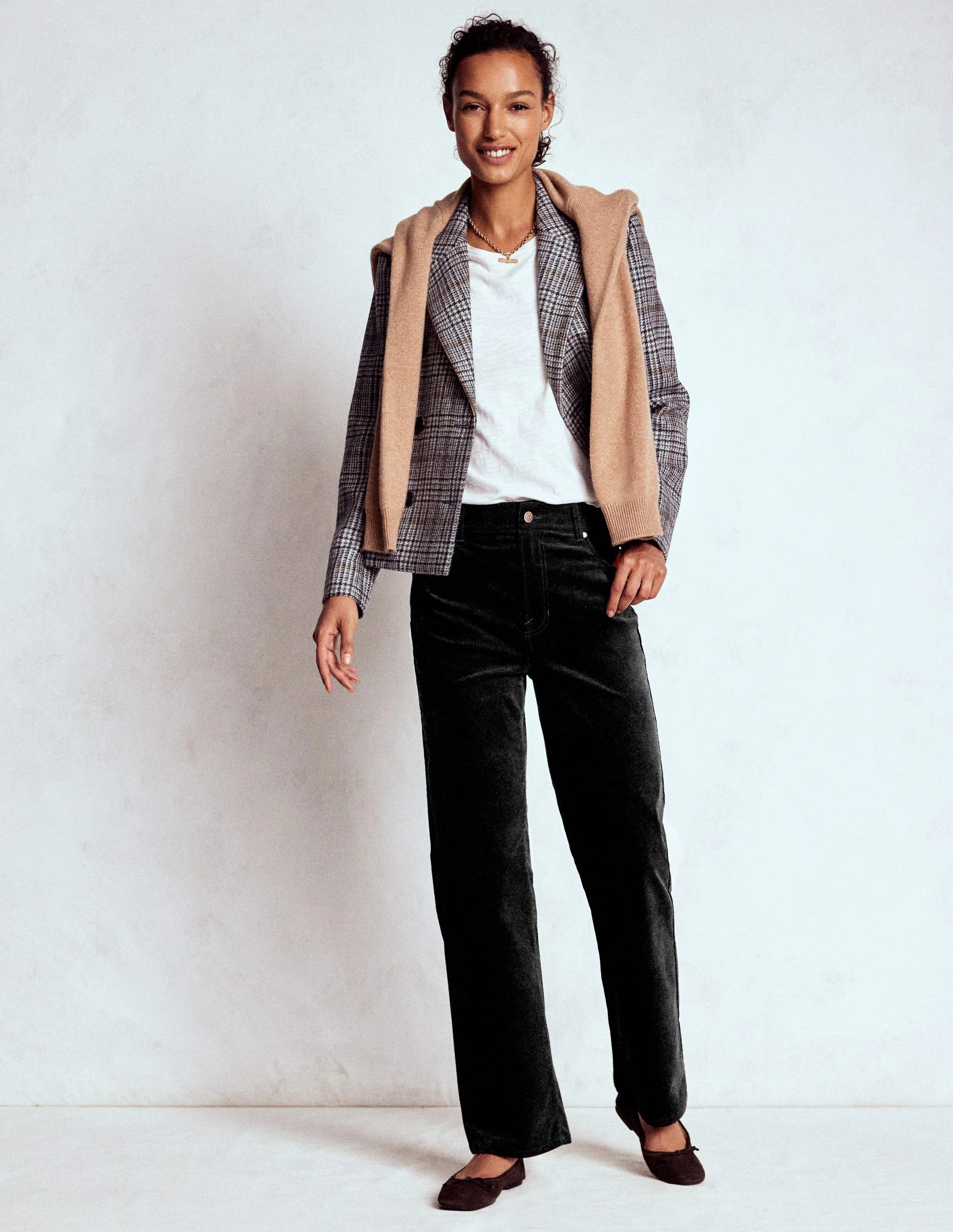 Velveteen Straight Jeans-Black | Boden (US)