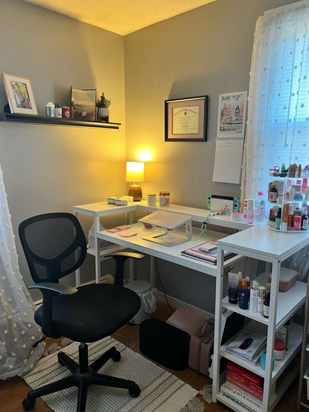My desk setup! 💗🫶🏼

#LTKhome #LTKbeauty #LTKunder100