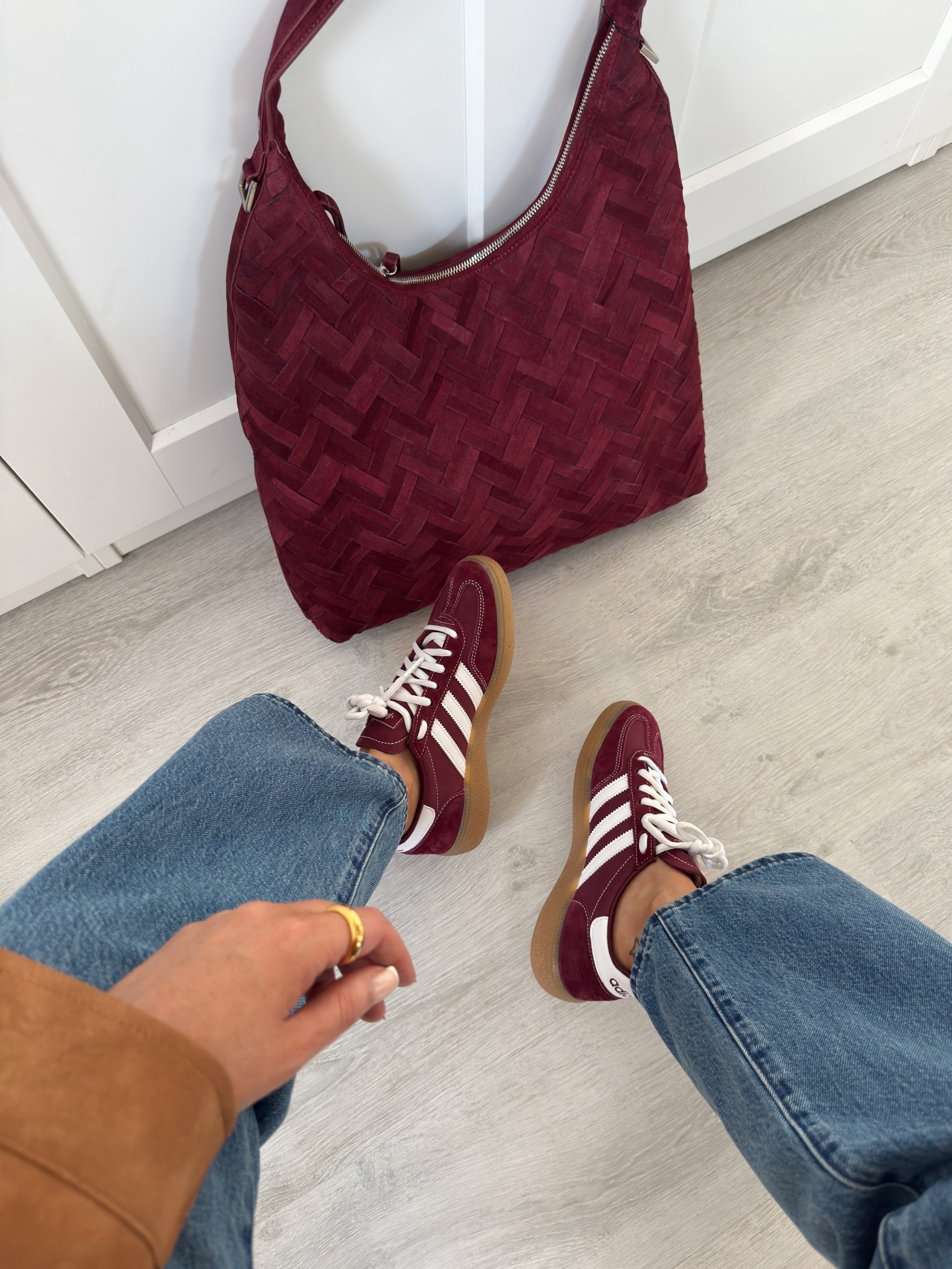 The most gorgeous burgundy suede bag 🤤😮‍💨
They match my Adidas Spezials perfectly! 

#LTKjeans #LTKbag #LTKautumn