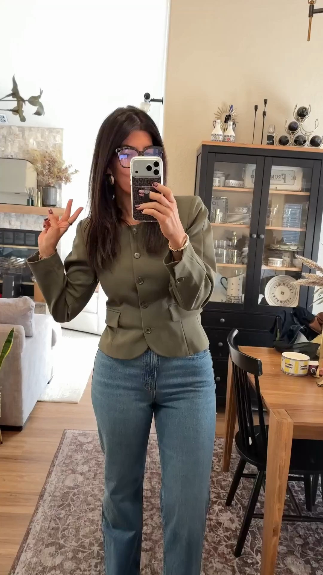 Work outfit of the day 
Medium blazer
29 regular length curvy jeans