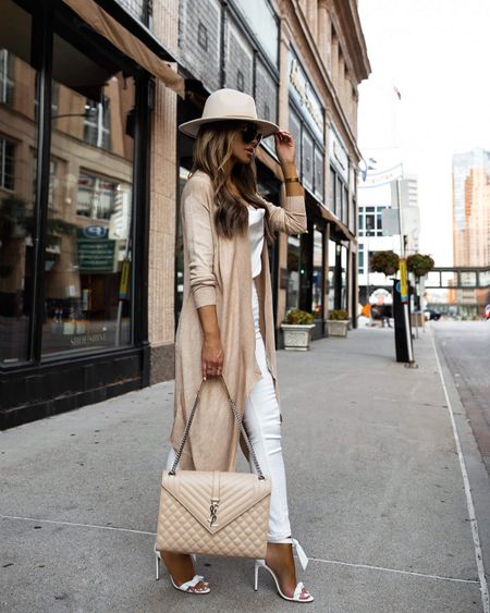 Spring outfit ideas
Similar beige cardigan
Sofia jeans white denim under $50
Saint Laurent envelope bag


#LTKunder50 #LTKunder100 #LTKstyletip