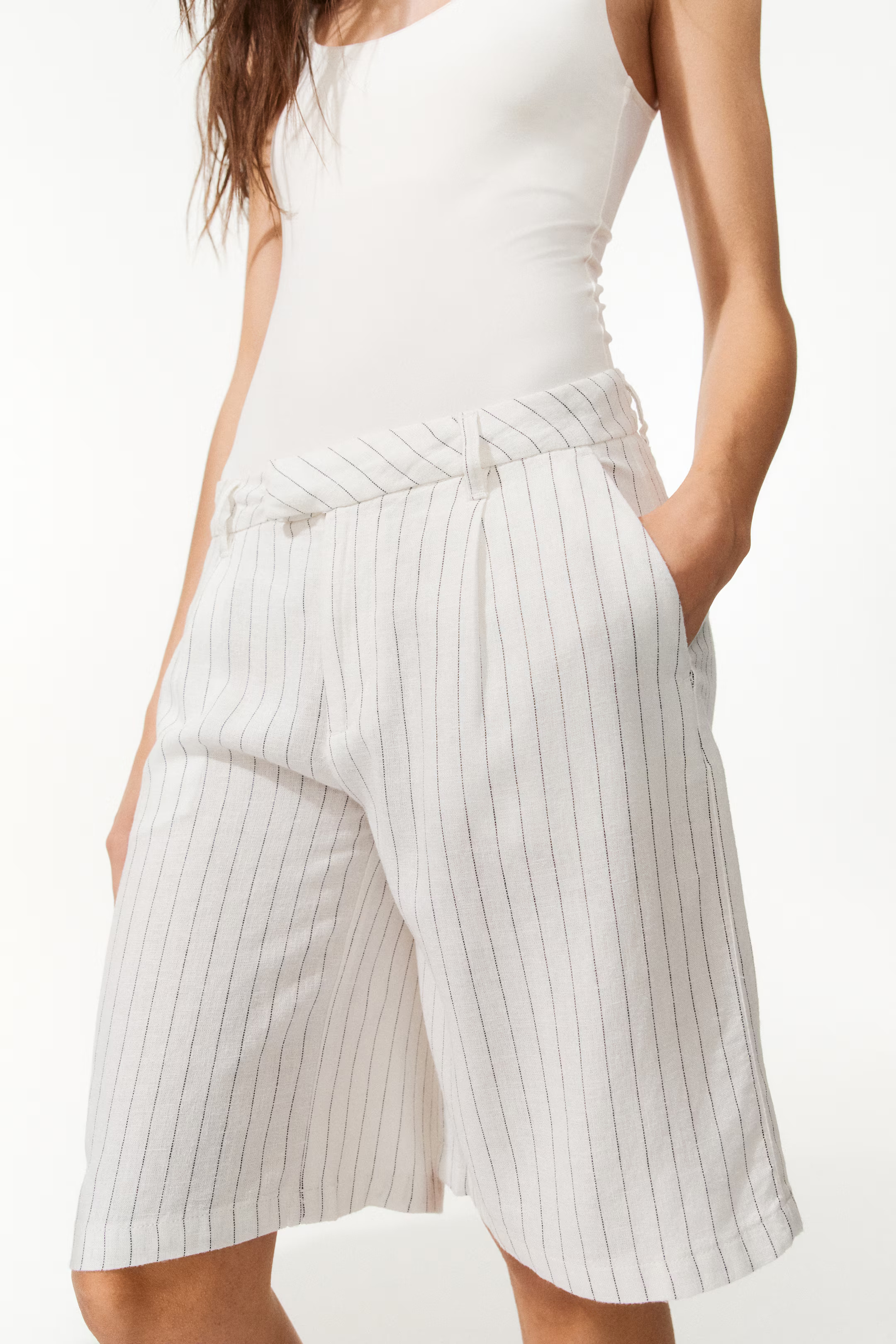 Knee-Length Linen-Blend Shorts | H&M (US + CA)