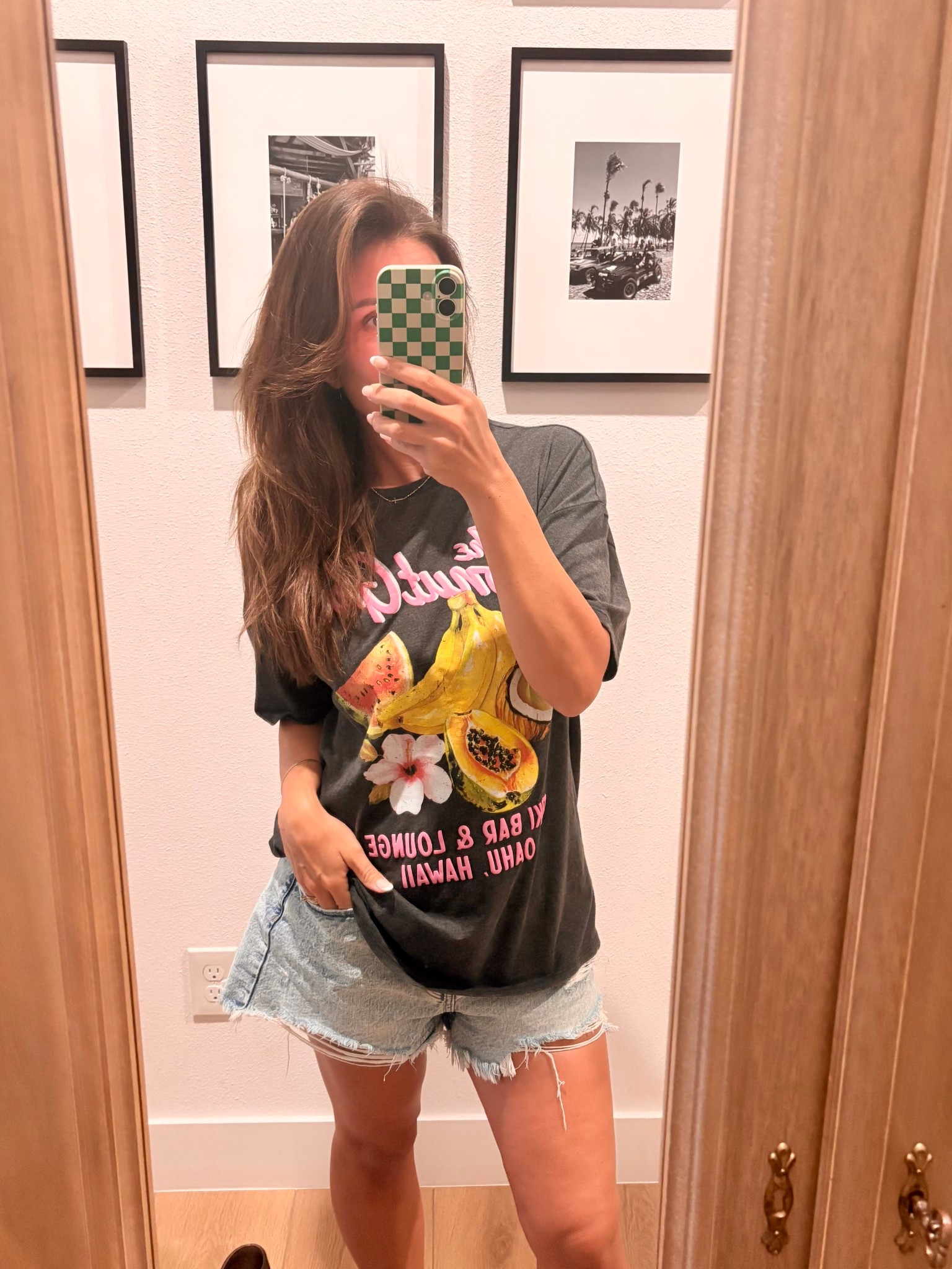 🥥🌴☀️

Oversized. I’m in a small 


#LTKmomlife #LTKootd #LTKPetite