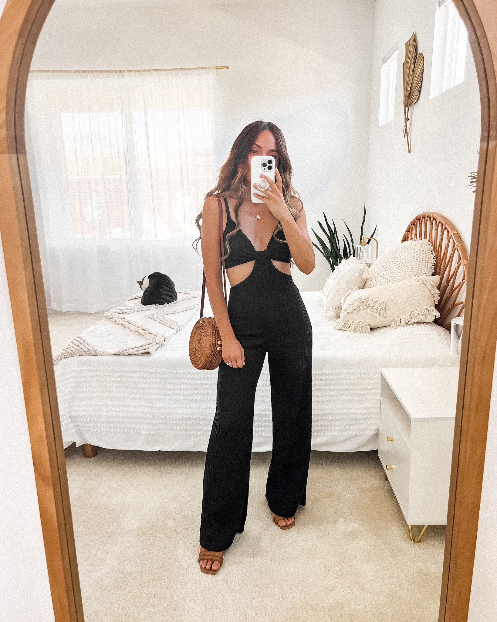 Stylish black jumpsuits for summer date night

// summer date night outfit, summer outfit, summer outfits, cutout jumpsuit, black jumpsuit, Vici, Lulus, Revolve, neutral outfit, neutral fashion, neutral style, Nicole Neissany, Neutrally Nicole, neutrallynicole.com (6/19)

#LTKSeasonal #LTKShoeCrush #LTKItBag #LTKStyleTip #LTKFindsUnder50 #LTKFindsUnder100

#LTKSaleAlert