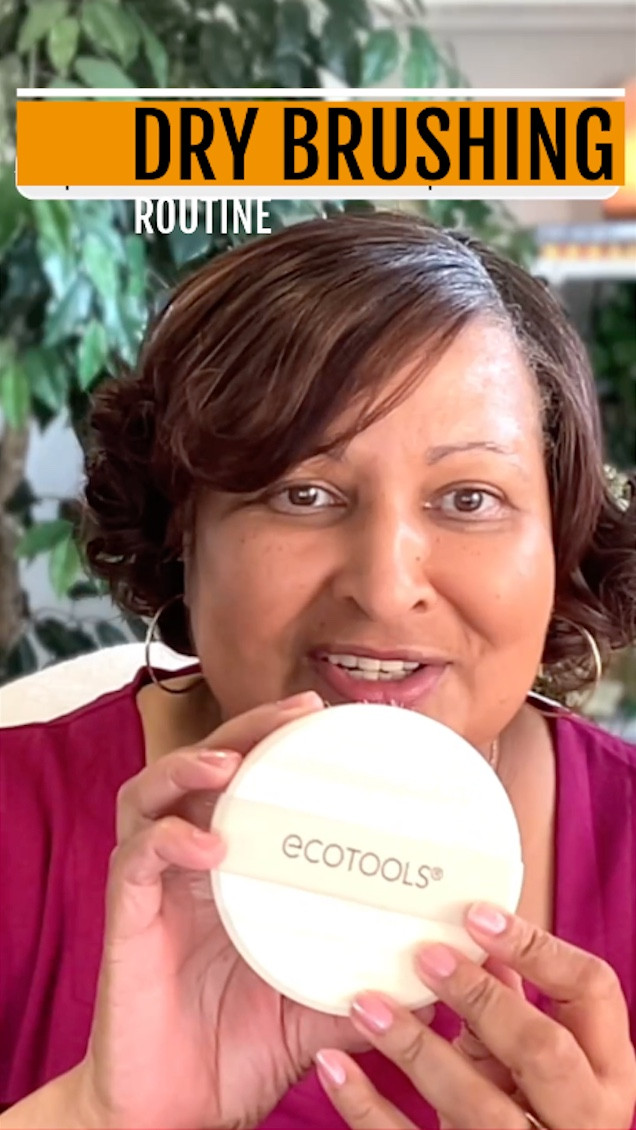 Say hello to your new glow! The EcoTools Dry Body Brush is designed to remove dead skins cells for radiant, glowing skin. Handcrafted with a 100% renewable bamboo handle and synthetic bristles, this is your at home spa quality bath and skincare accessory!

Before showering, brush your feet, legs, arms, and torso with short, gentle strokes for for optimal results to achieve your softest skin yet.

Have you tried dry brushing yet?

#LTKselfcare #LTKGiftGuide #LTKgrwm