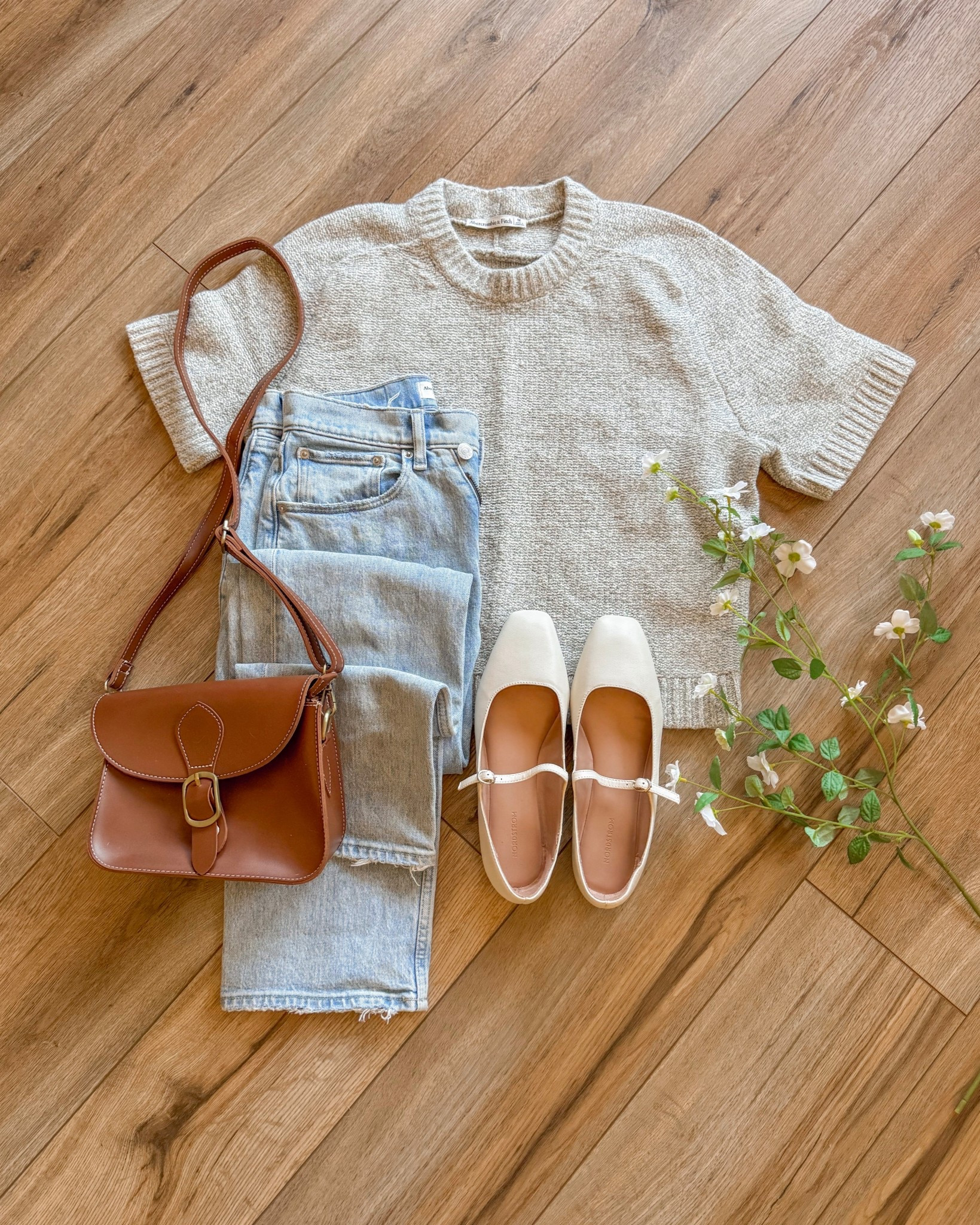 early spring outfits. abercrombie style. 

#LTKSeasonal #LTKSaleAlert