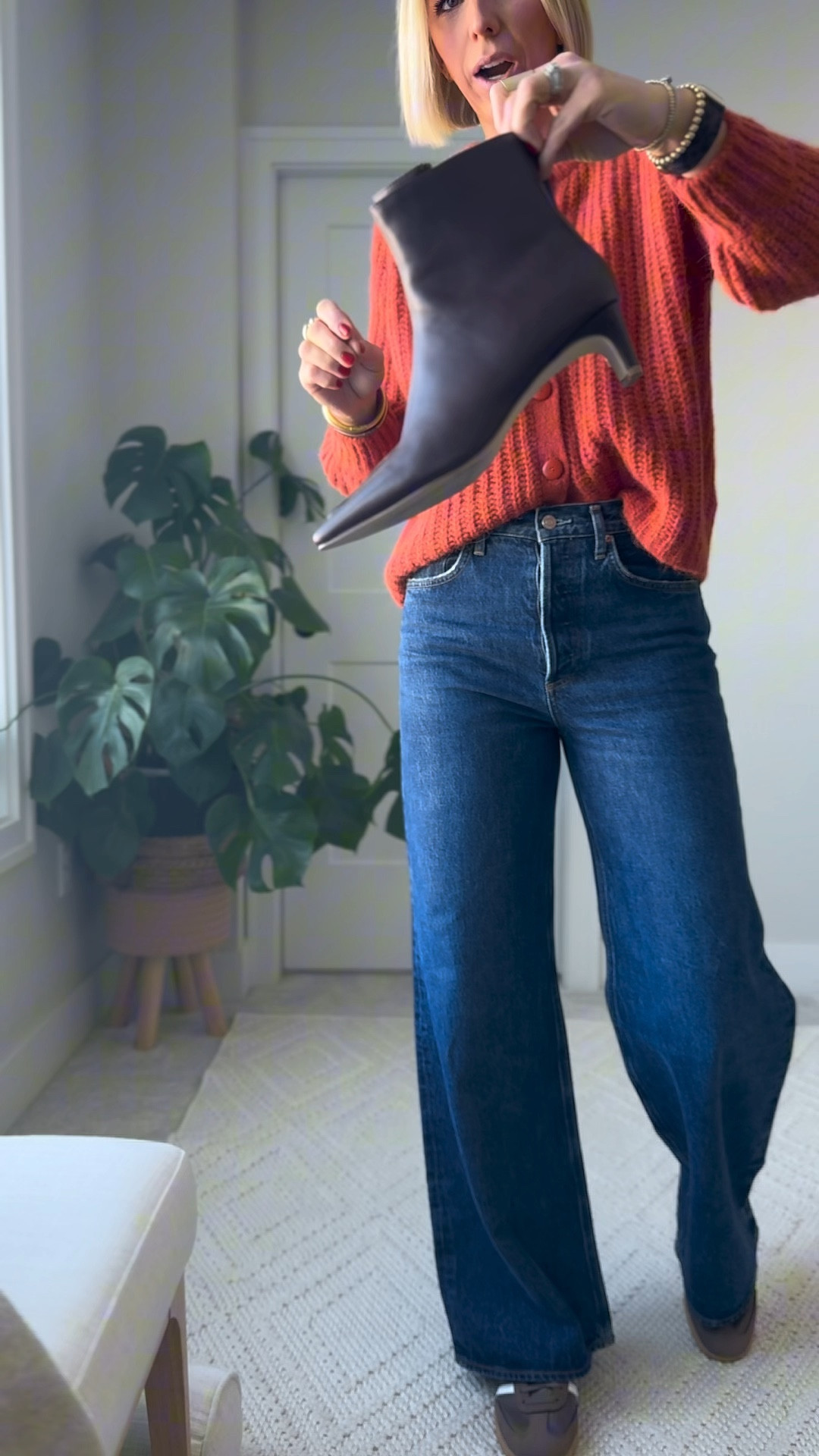 These gorgeous leather kitten heel boots are such a great staple to have in your wardrobe to lengthen your legs flatter your looks with wide leg jeans, straight leg jeans trousers- they’re so versatile! And currently on major sale. These fit true to size! 

#LTKStyleTip #LTKSaleAlert #LTKOver40