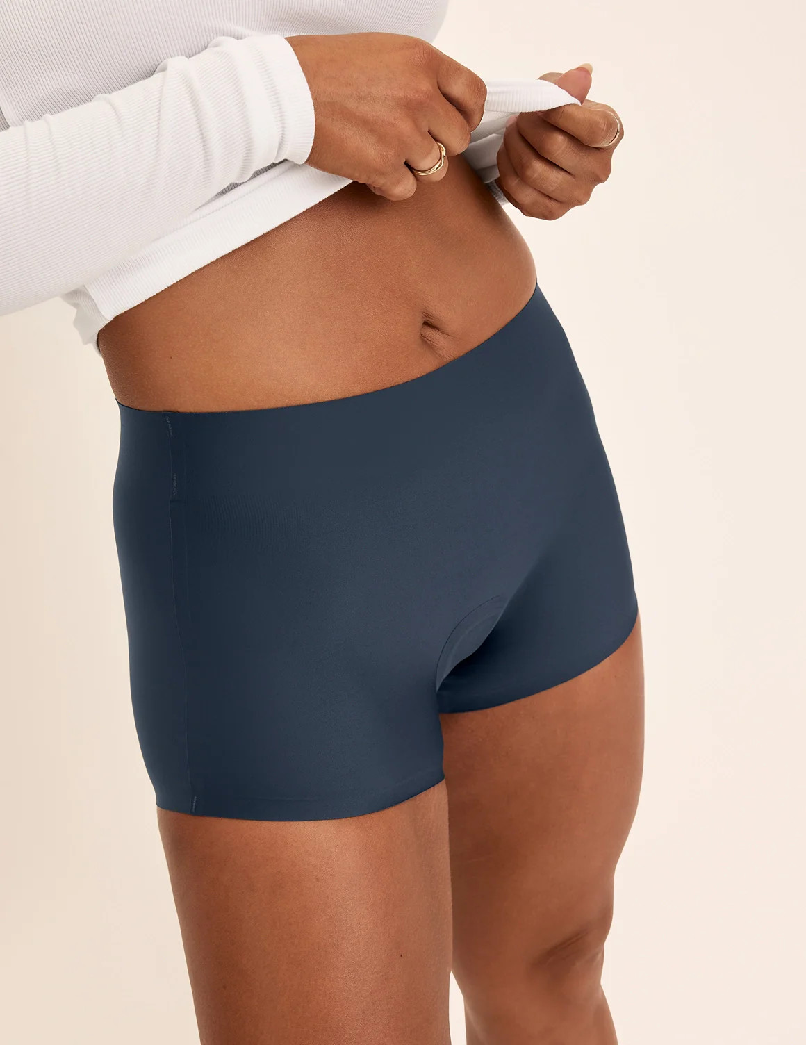 Super Leakproof® Dream Short™ | High-Absorbency Overnight Period Shorts | Knix CA