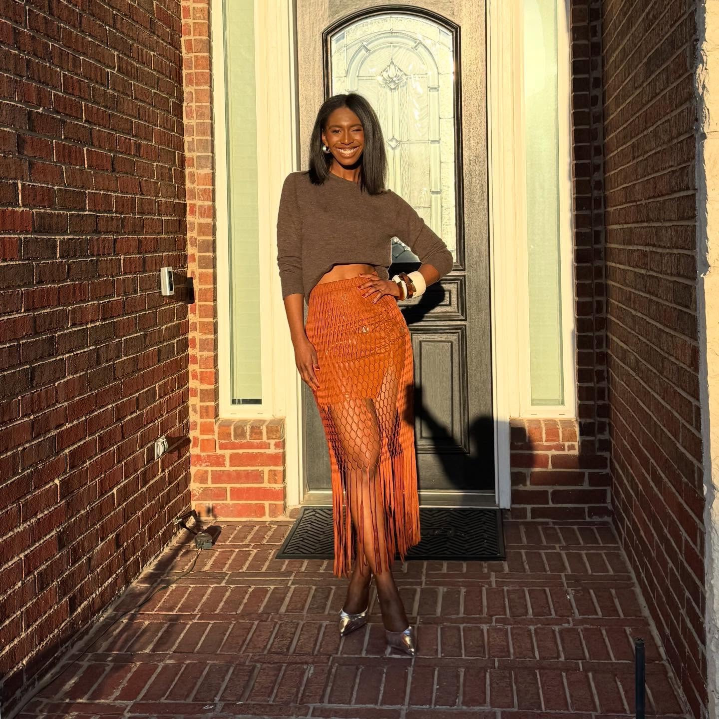 Happy Thanksgiving to all! 🦃 Skirt link is below and other items are linked 🫶🏾

Yumi Skirt: https://kaicollective.com/products/yumi-faux-suede-laser-cut-skirt-brown

Quince cashmere Kai Collective Hanifa AliExpress jewelry Thanksgiving outfit winter outfit Texas winter outfit cashmere outfit 

#LTKHoliday