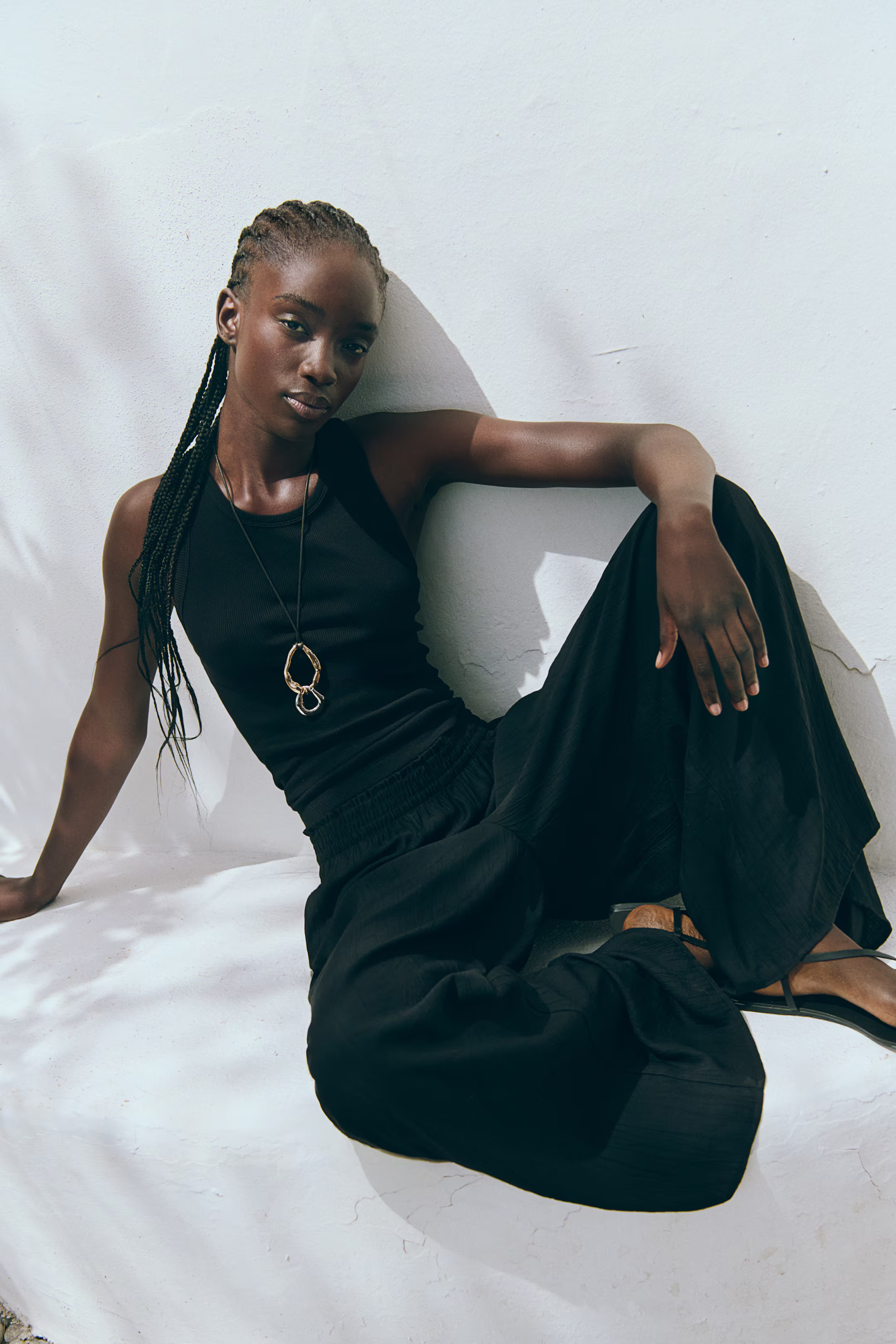 Wide crinkled trousers | H&M (UK, MY, IN, SG, PH, TW, HK)