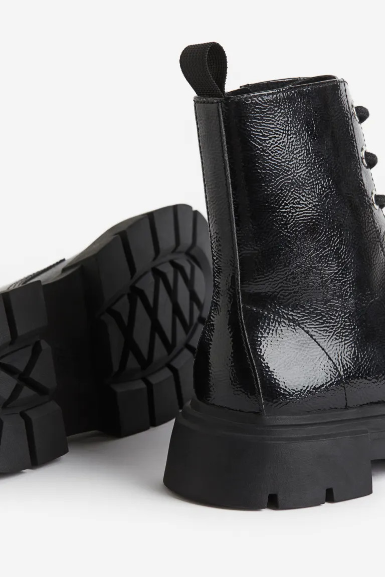 Chunky Boots | H&M (US + CA)