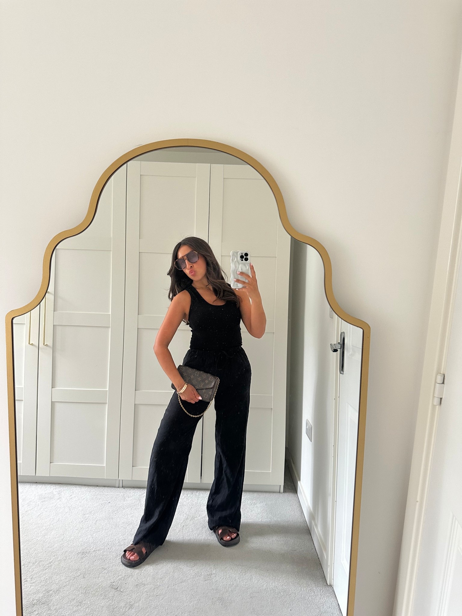 alllllll black🖤

#LTKsummer #LTKeurope #LTKuk