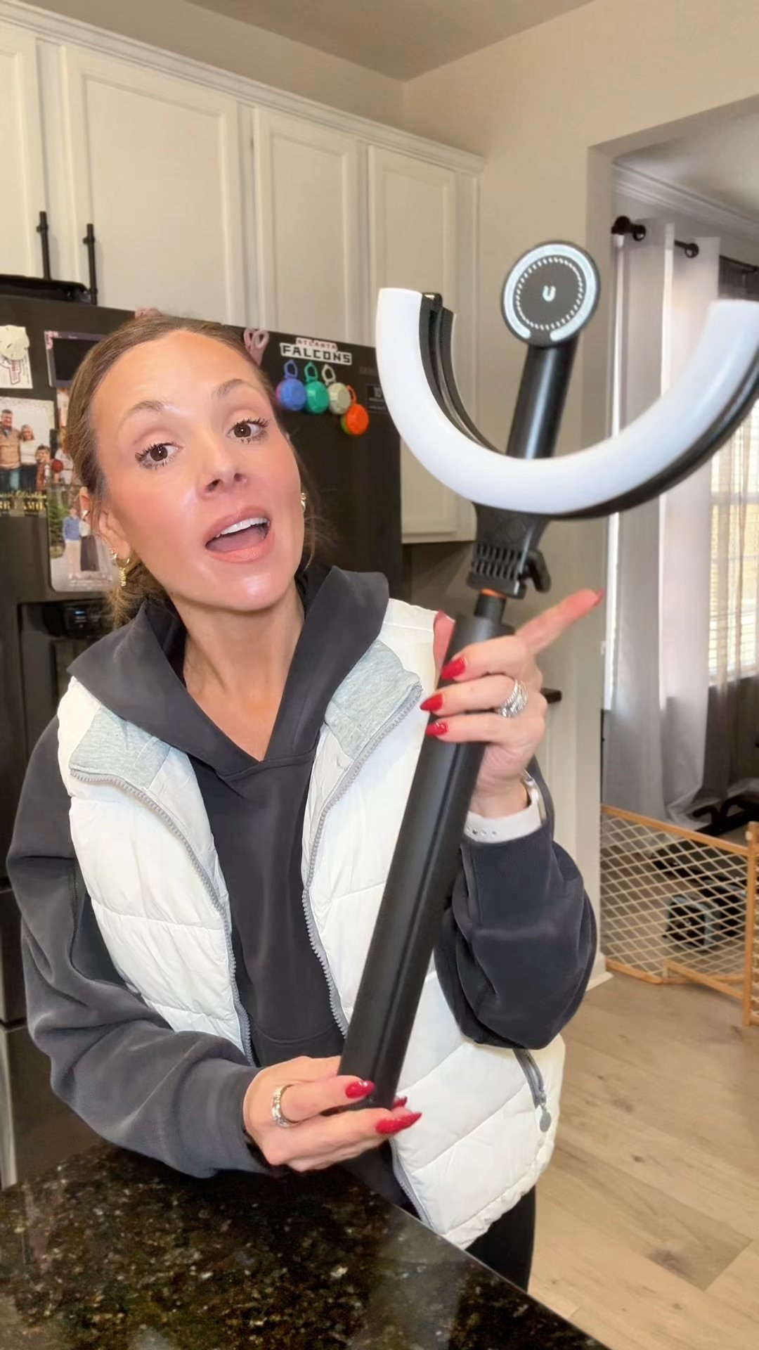 Filming content should not feel complicated — and if you’ve ever skipped recording because your lighting setup felt like too much work, this is for you. This wireless magnetic ring light makes filming, vlogging, and recording videos easier no matter where you are.

This is a portable ring light with stand that works as a handheld selfie light and a desk light. There are no cords, no outlet hunting, and no bulky equipment to drag around. You can film at your desk, in your kitchen, in your car, or on the go and still get clean, flattering lighting.

The MagSafe phone holder makes setup instant — your phone snaps on magnetically and rotates fully, which is perfect for filming products, tutorials, unboxings, or content where you need the light to move with you. Whether you’re recording TikTok videos, Instagram Reels, YouTube Shorts, or live streaming, this light adjusts to your setup instead of the other way around.

It features three color temperature modes (warm, neutral, and cool light) with multiple brightness levels, so you can customize your lighting based on the room, time of day, or type of content you’re filming. This makes it ideal for content creators, influencers, vloggers, podcasters, makeup videos, Zoom meetings, and work-from-home setups.

One of the best parts? The automatic pop-open stand. Set it down and it opens into a stable desk light instantly — no twisting knobs or complicated setup. If you create content consistently or want better lighting for video calls, this is one of those tools that quietly makes everything easier.

If you’re looking for a portable ring light, wireless ring light, MagSafe ring light, or an easy lighting setup for filming, this checks every box.

#contentcreatorlife
#creatorgear
#ringlight
#filmingtools
#videocreatortips
#vlogginggear
#workfromhomesetup
#reelscreator
#lightingforvideo
#creatoressentials 