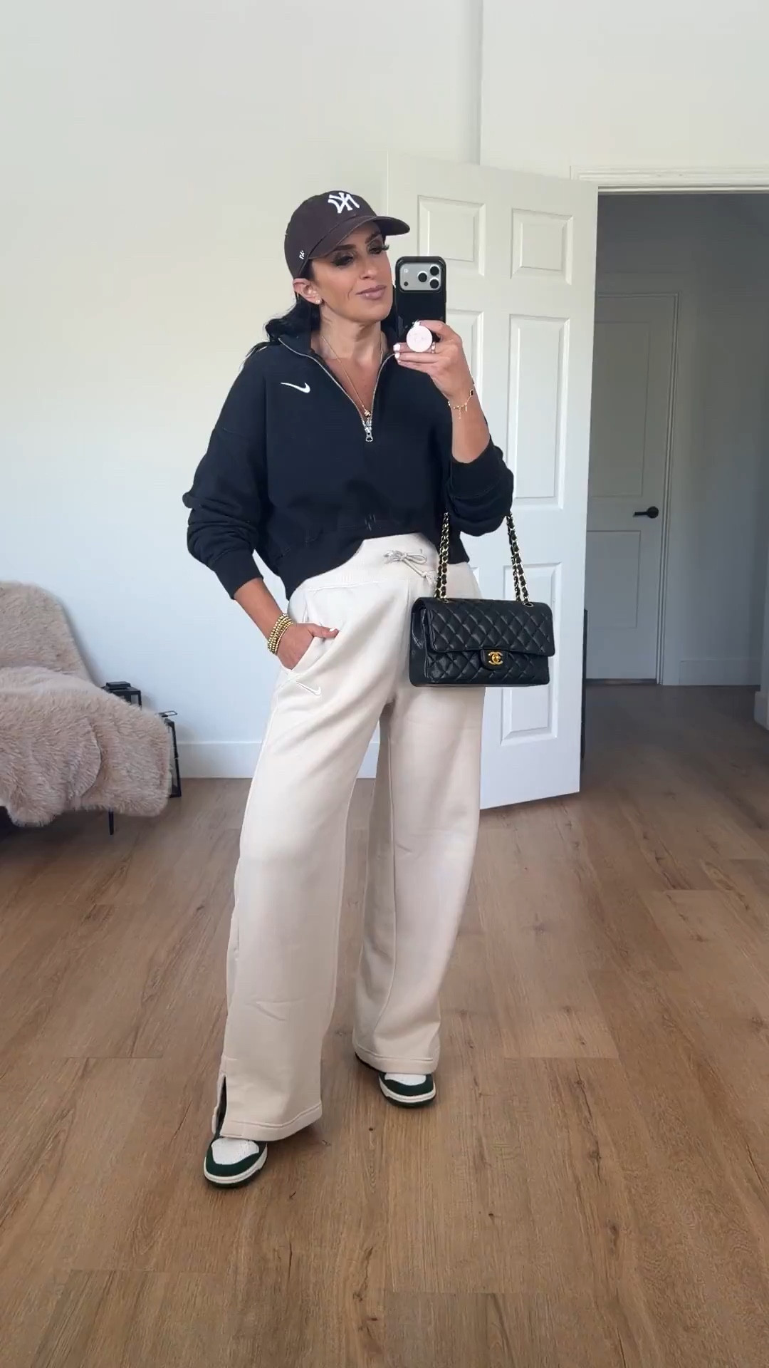 Nike sportswear phoenix plush women’s high waisted wide leg cozy fleece pants wearing size small

Nike sportswear phoenix fleece women’s 1/4 zip cropped sweatshirt wearing size medium
