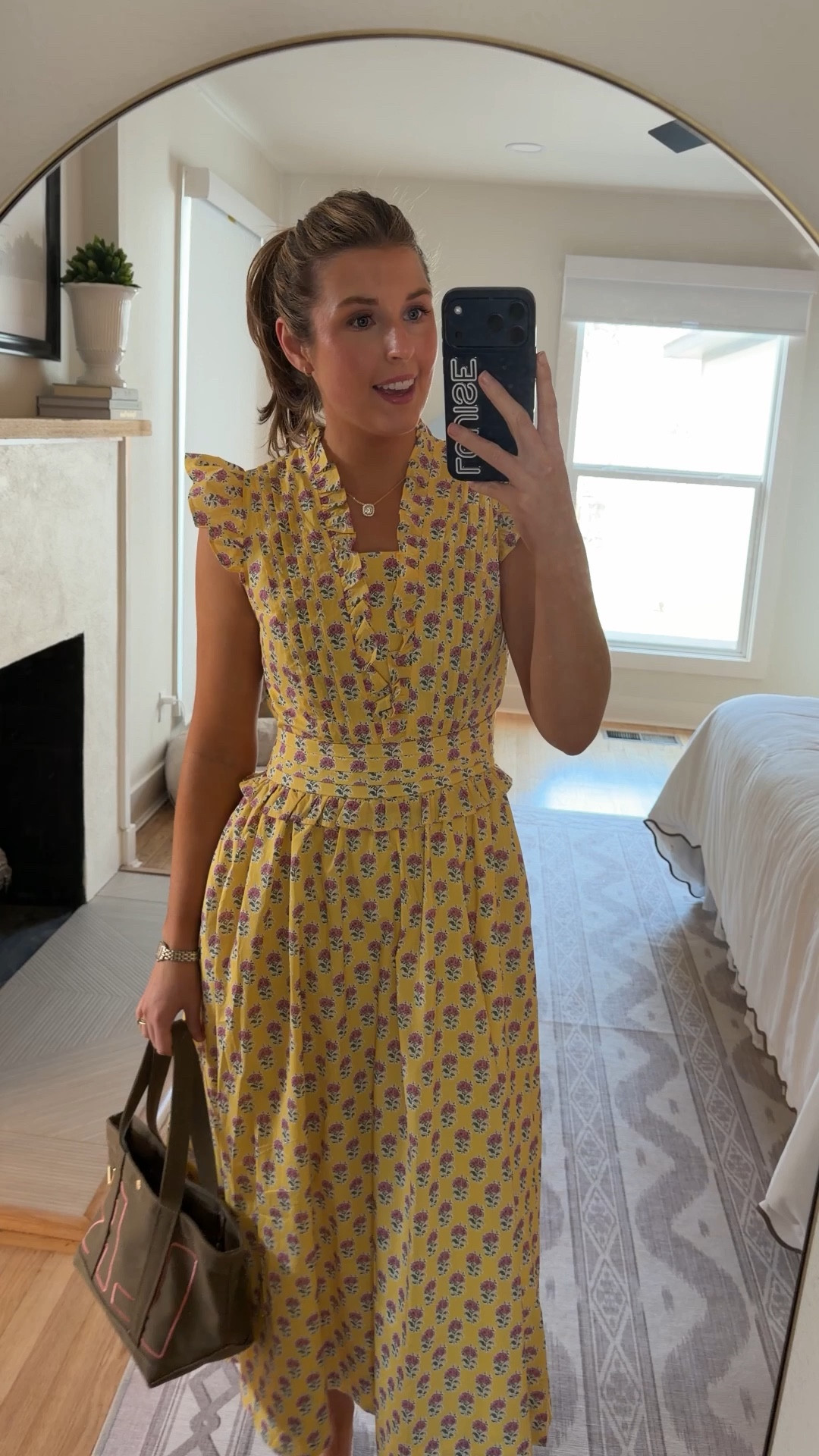 OOTD today! Wearing a S in dress! Code LOUISE15 for 15% off