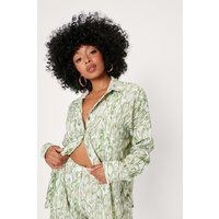 Womens Petite Abstract Print Oversized Shirt - Green - 8, Green | NastyGal (UK, IE)