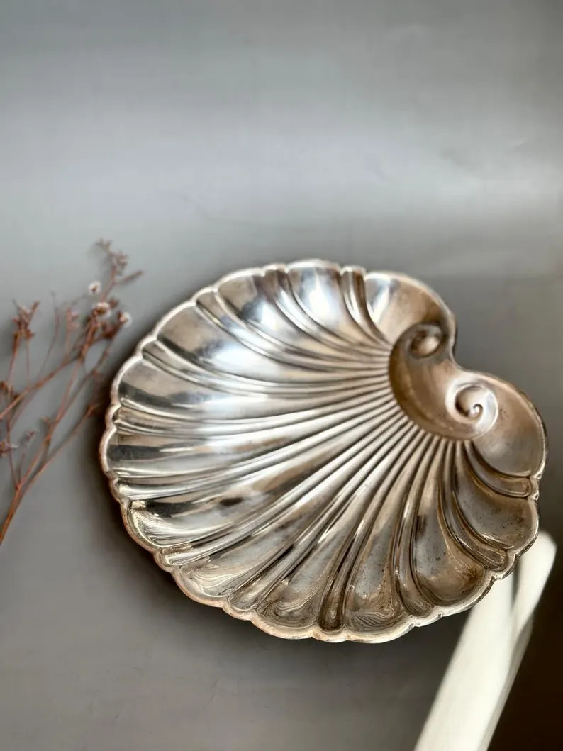 Vintage Suchard Silver-plated Shell Bowl on Three Feet – Elegant Centerpiece, Serving Dish With... | Etsy (US)