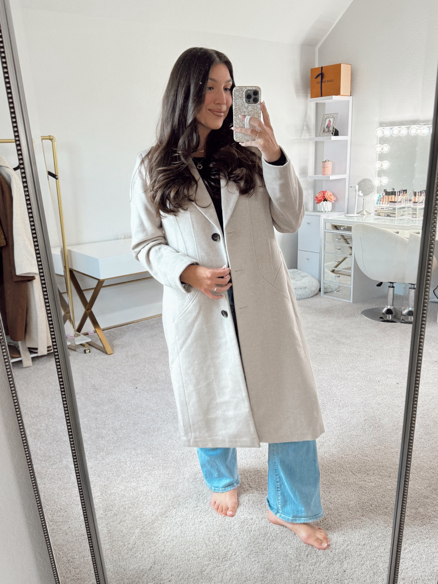 A staple for your closet this fall and winter (and for years to come!)🤎🍁❄️

Fall coat, winter coat, timeless coat, capsule wardrobe, neutral coat, warm coat, trendy style, outerwear fashion

#LTKMidsize #LTKFallSale #LTKSeasonal