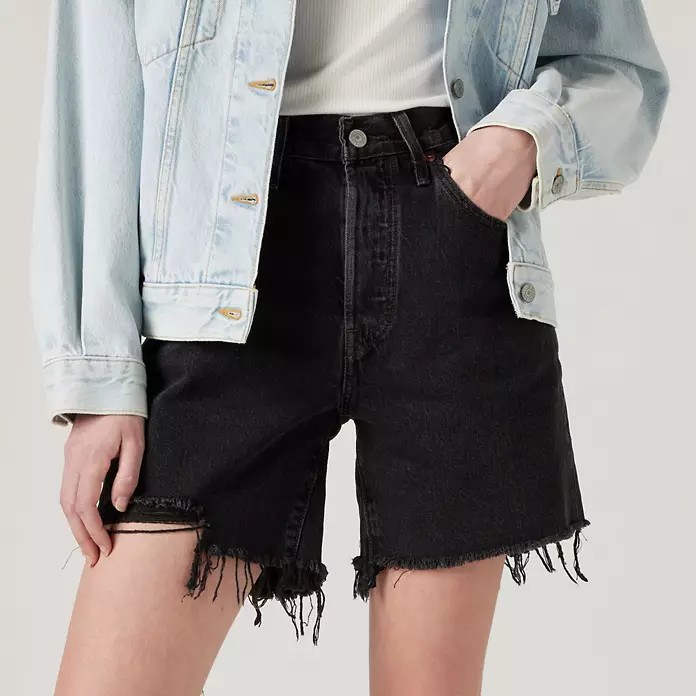 501® Mid Thigh Women's Shorts - Black | Levi's® US | Levi's US