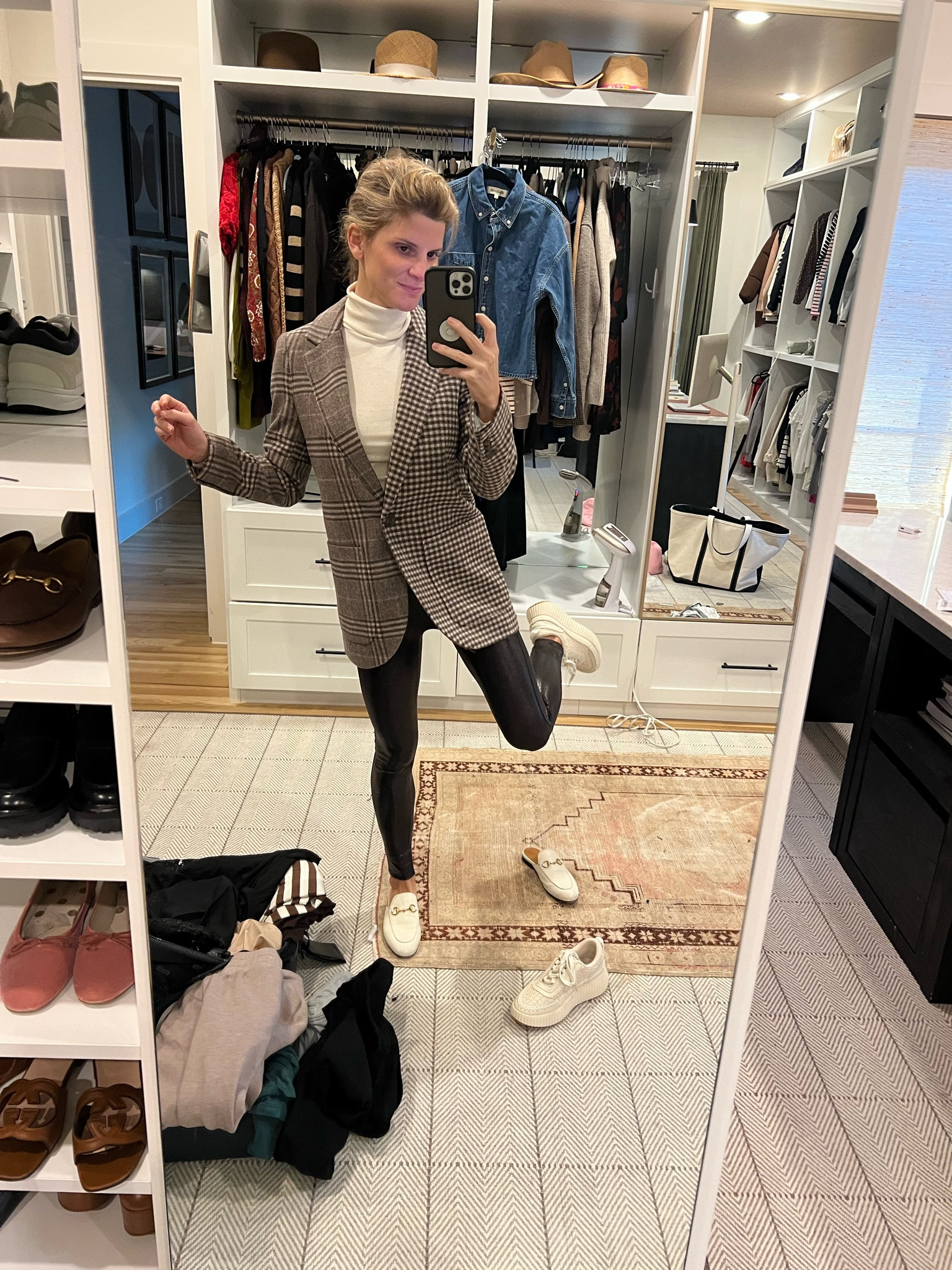 Wearing XXS in blazer and 00 in the turtleneck. This color legging is old Spanx so linking the black and a similar brown one