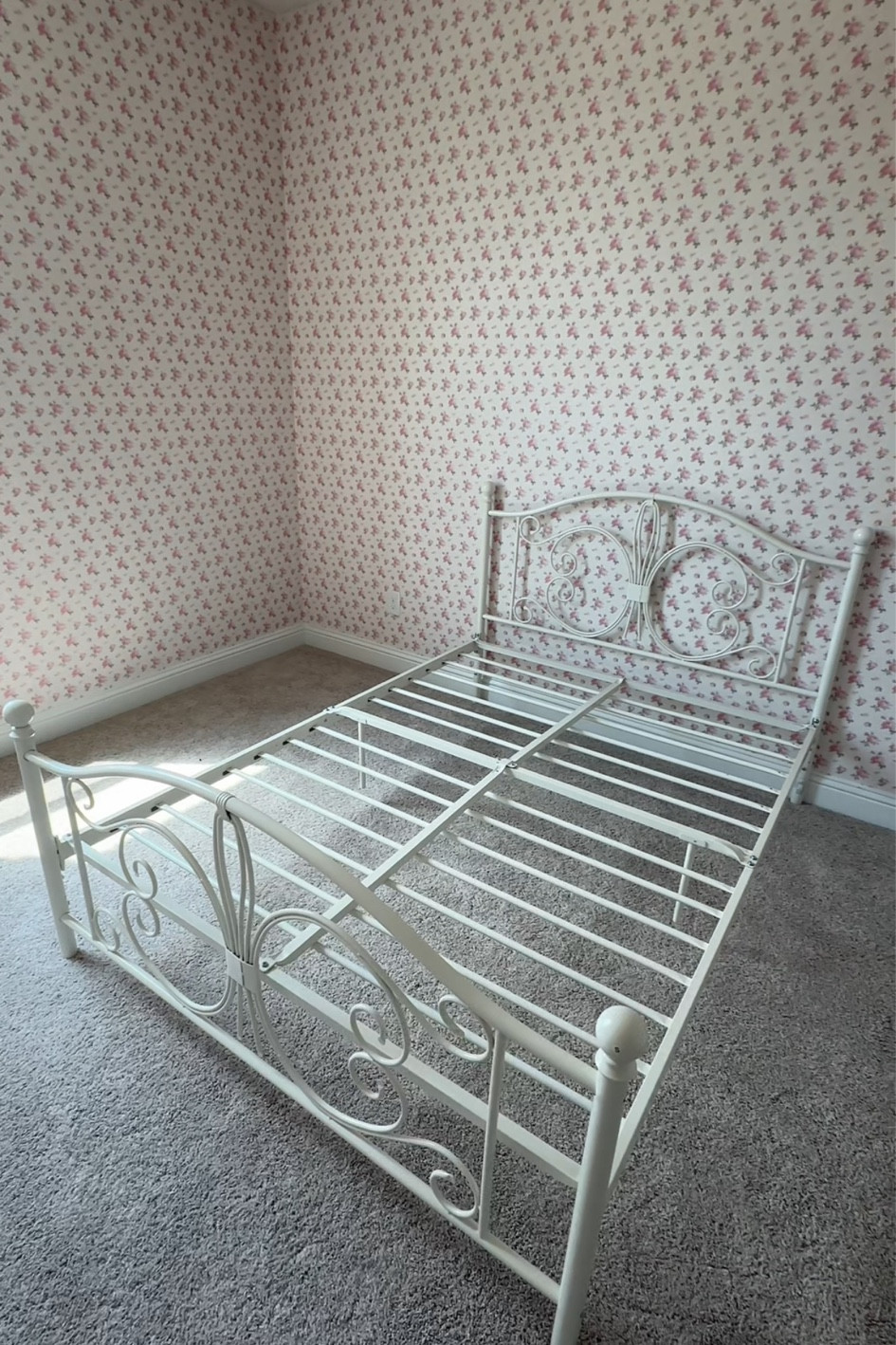 Girly bedroom update 

#LTKSeasonal #LTKHome