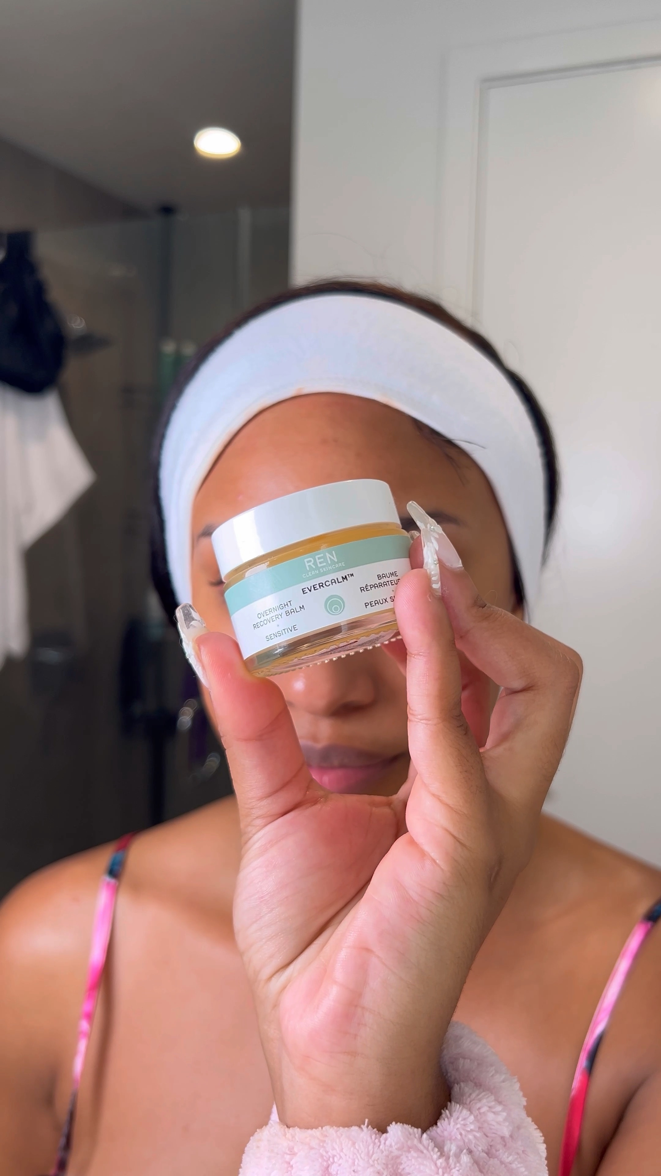 Glowy Skincare Products for Night time | Skincare Must haves for Black Women | Nighttime Skincare Routine | Skincare for Hyperpigmentation and Dark Spots

#LTKVideo #LTKbeauty #LTKsalealert