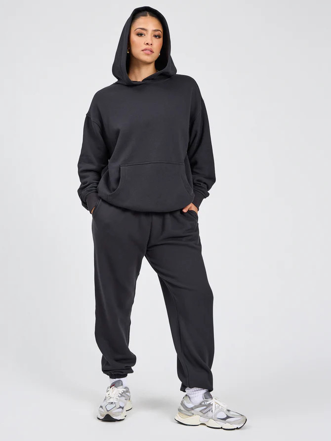 Threads Hoodie - Onyx Black | Buffbunny