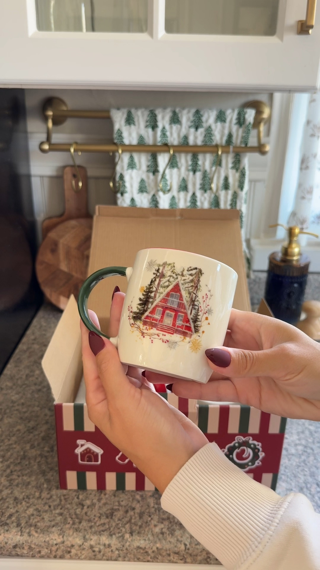 My favorite Christmas mug set ♥️🌲 

#LTKSeasonal #LTKHome #LTKHoliday