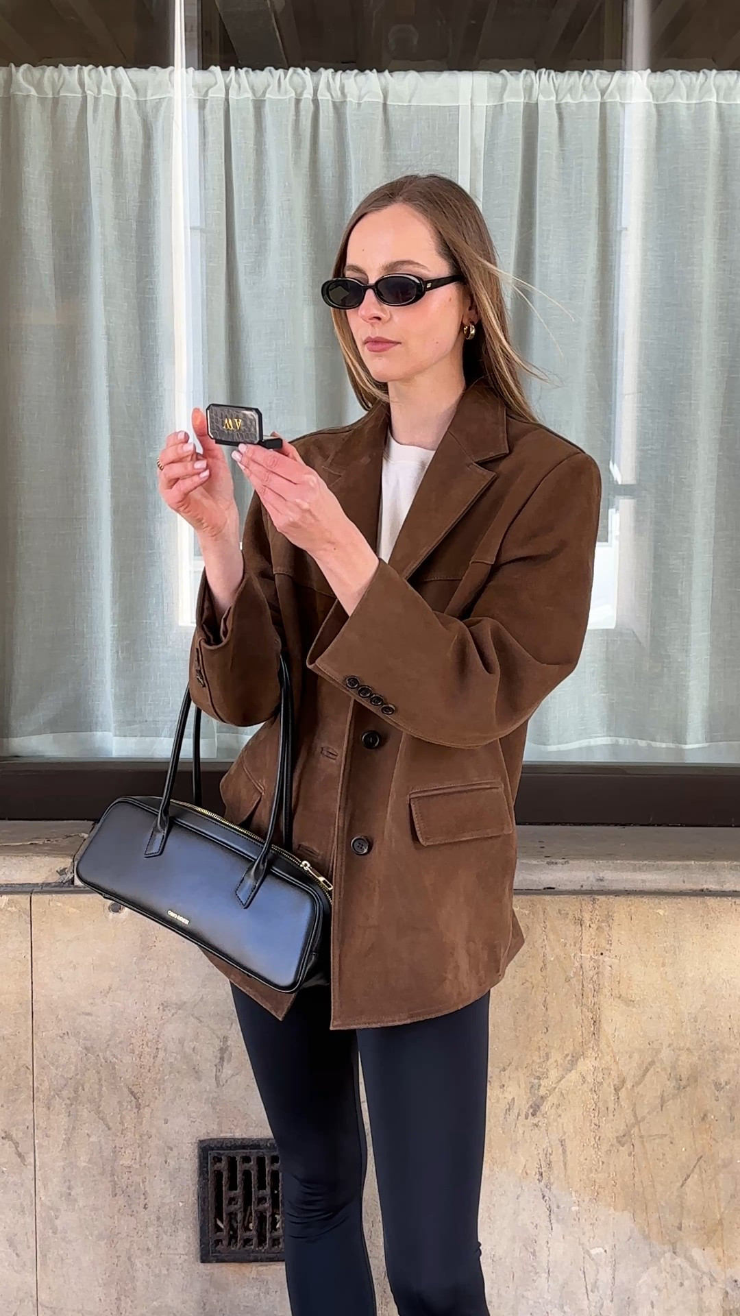 Suede blazers for life

#LTKstyletip #LTKautumn #LTKeurope