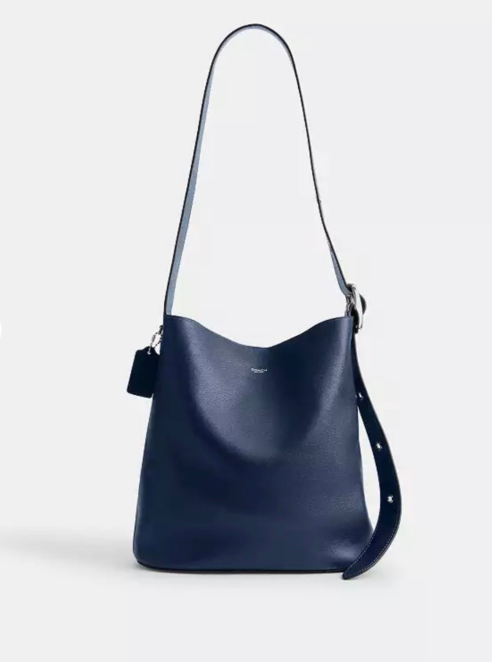 Bleecker Bucket Bag 36mn

#LTKMothersDay #LTKootd #LTKgrwm