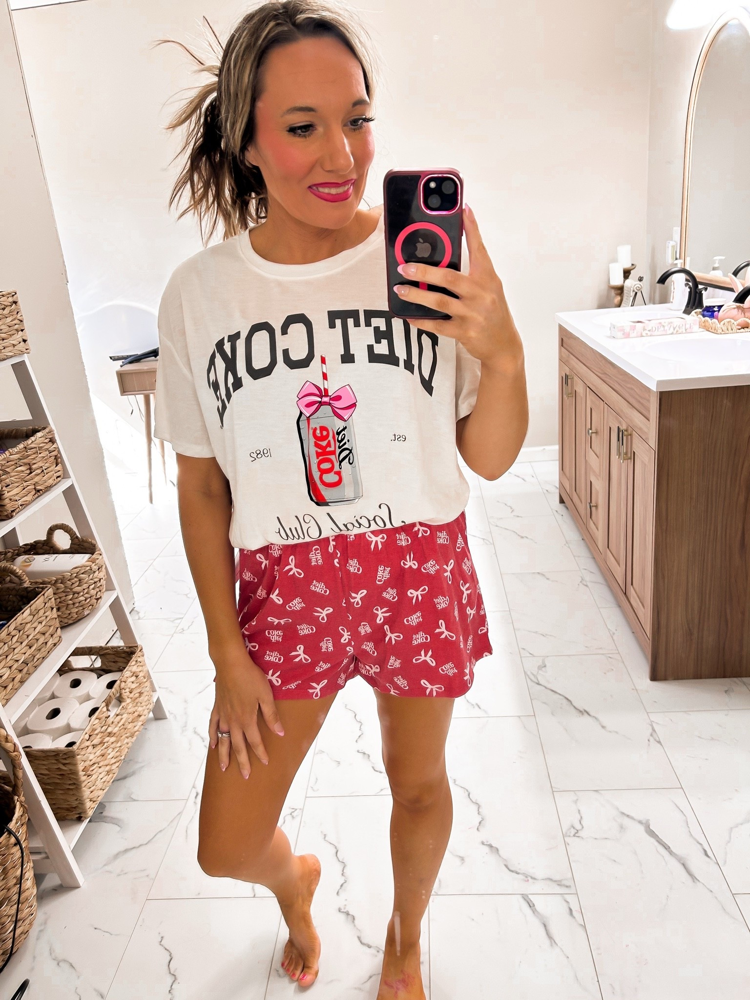 Diet Coke pj set

#LTKmomlife #LTKPetite #LTKSaleAlert