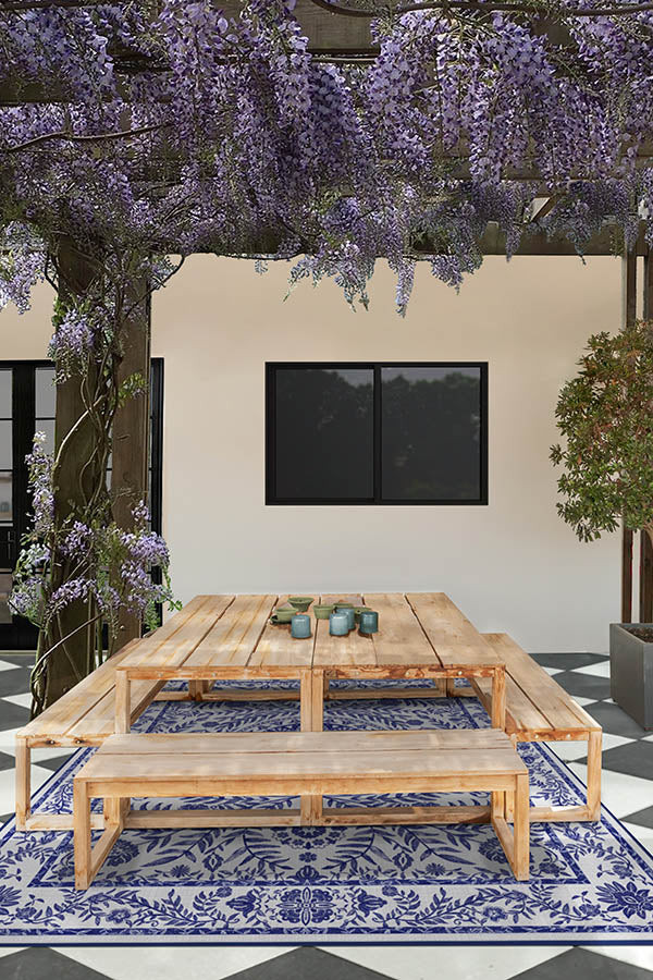 Outdoor Fontaine Delft Blue Rug | Ruggable