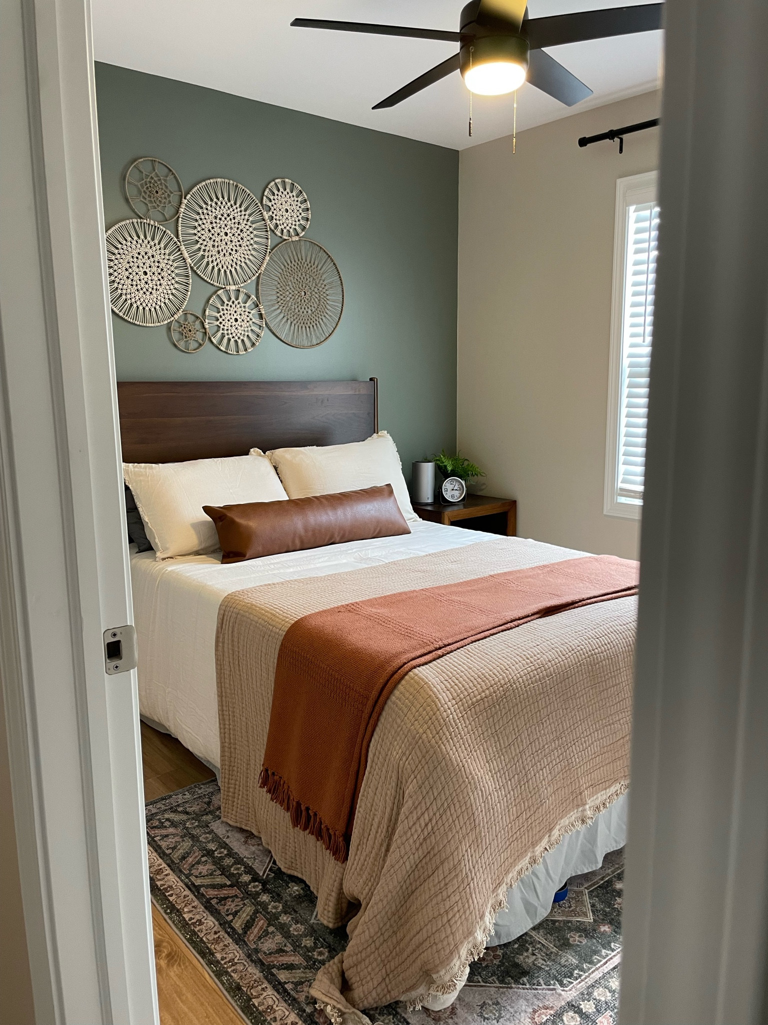 This budget friendly guest bedroom turned out aaaaamazing!! 

#LTKFindsUnder50 #LTKFindsUnder100 #LTKHome