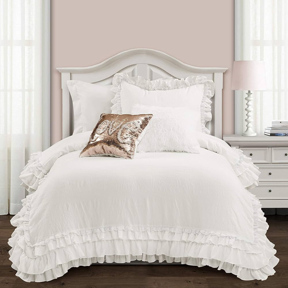 Lush Decor, Twin-XL, White Ella Vintage Chic Ruffle Lace 2 Piece Comforter Set | Amazon (US)