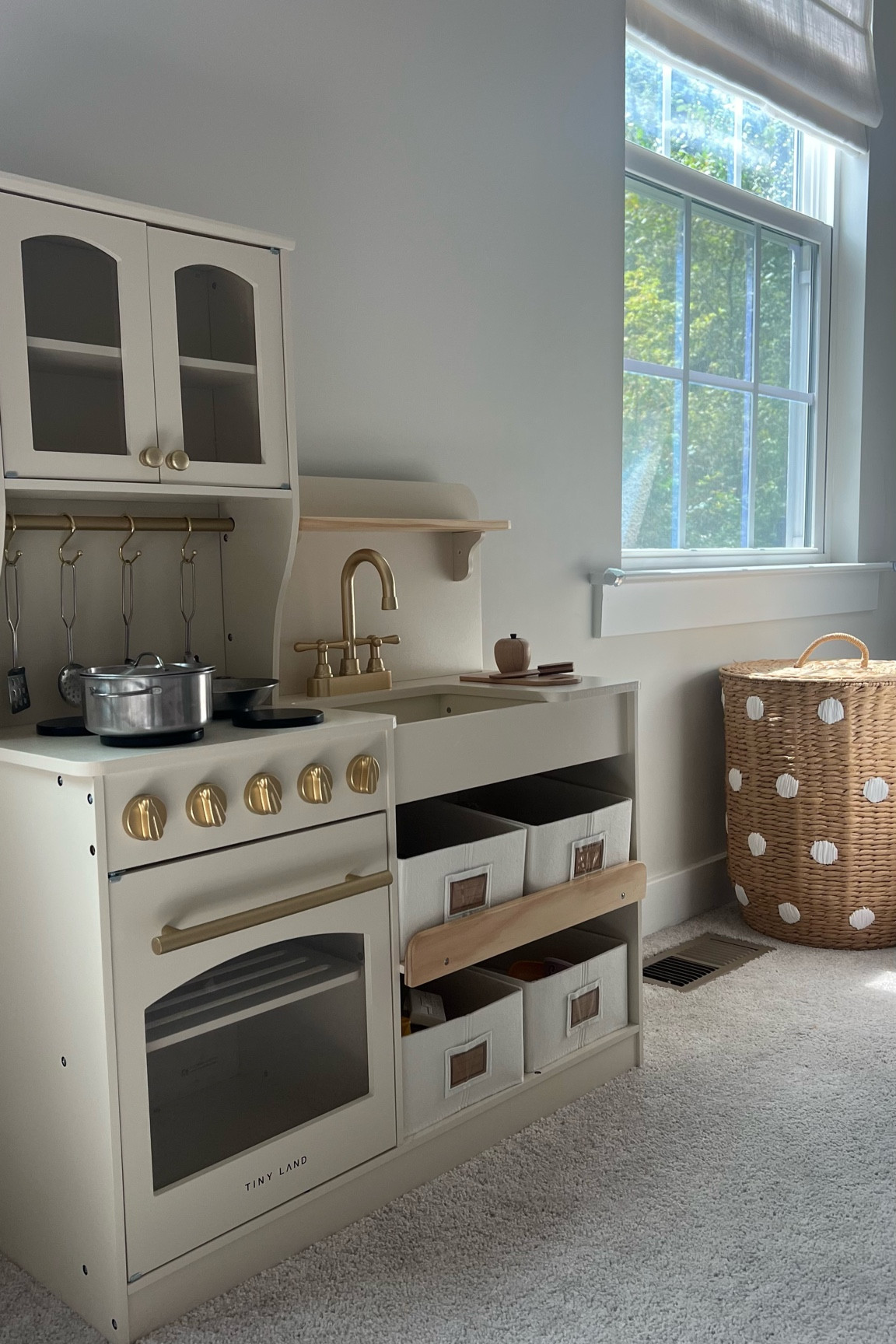 Cute aesthetic neutral play kitchen for kids / playroom storage