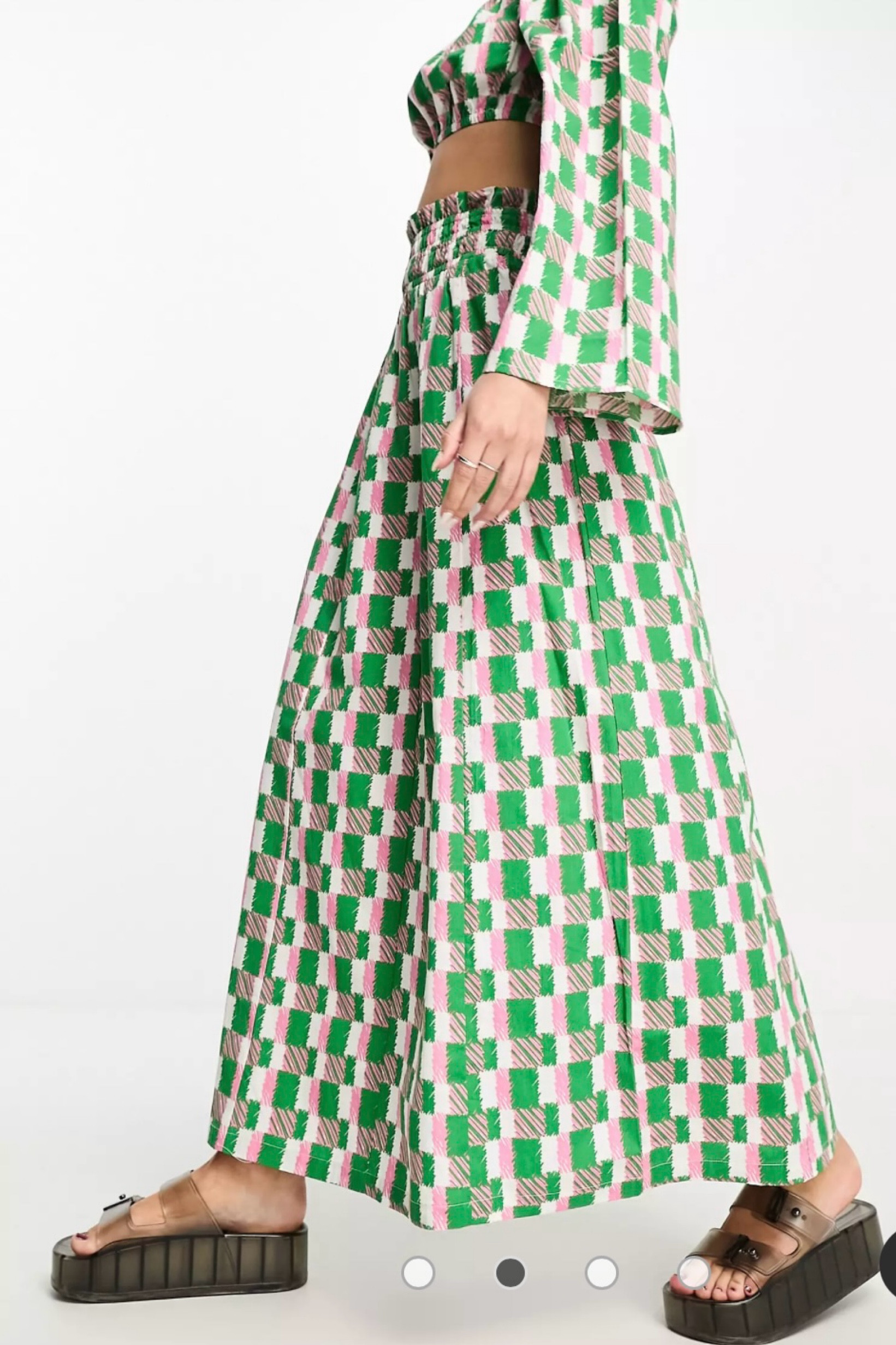 Gorgeous geometric print maxi skirt would be perfect for Spring and Summer. 100% cotton and on major sale. 

#LTKfindsunder50 #LTKSeasonal #LTKtravel