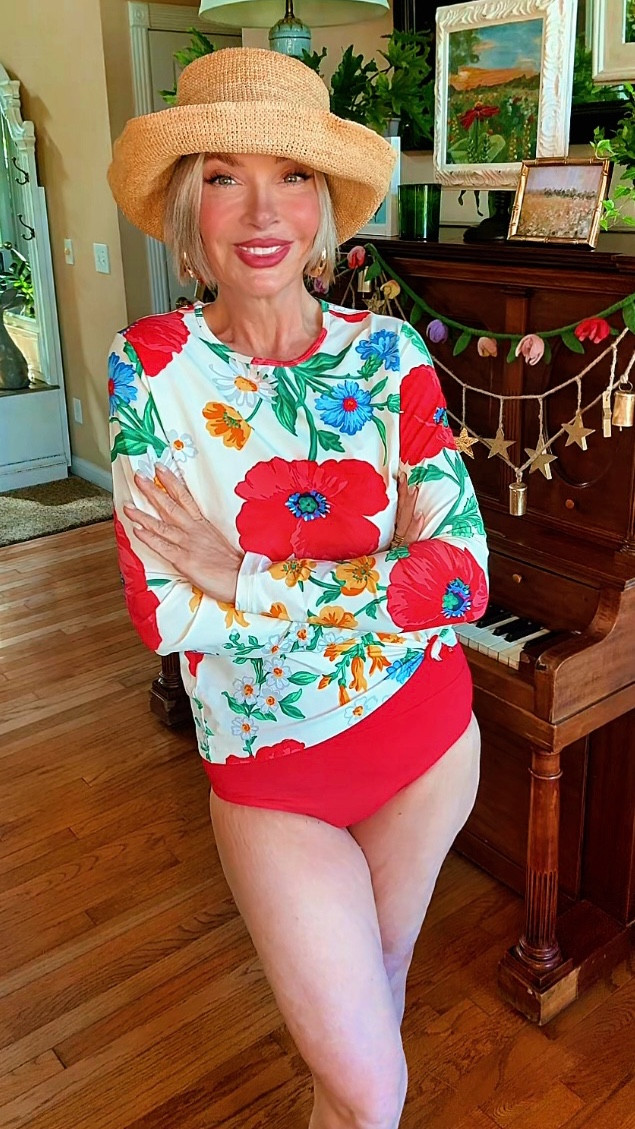 If you’ve been looking for a sign to wear the suit…
baby, this is it 💋

#LTKSaleAlert #LTKgrwm #LTKSeasonal