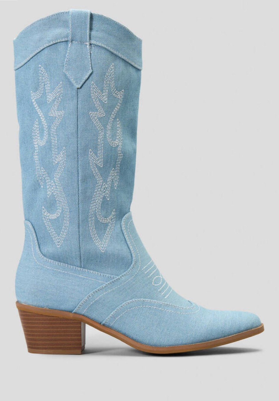 Blue cowgirl boots 🫐 such a fun way to add a pop of color to an outfit!! 

#LTKShoeCrush