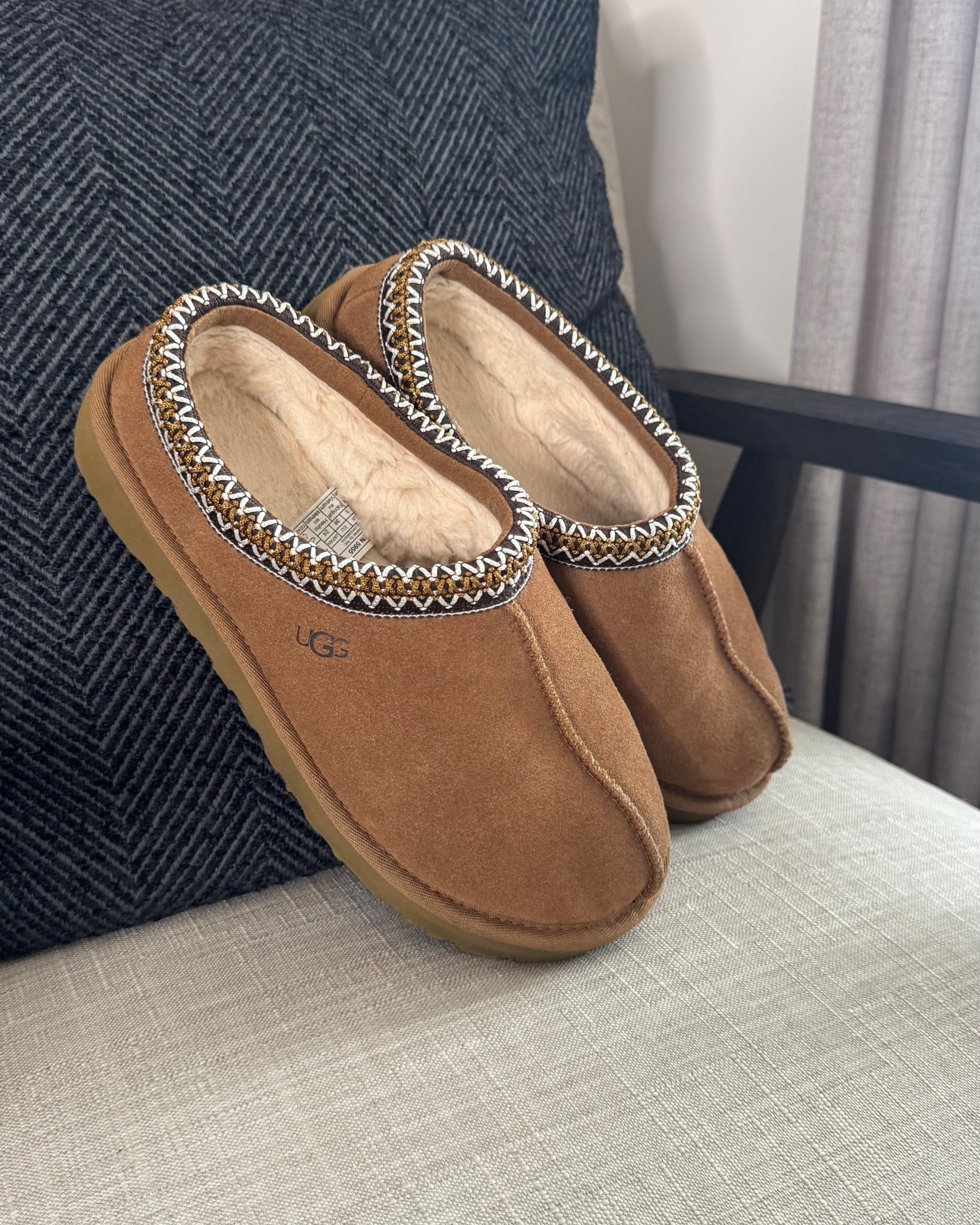 One of my fave winter shoes! Easy to style and super comfy 🥰  I'm eyeing the platform Tasman too 👀

#LTKcanada #LTKshoes #LTKwinter