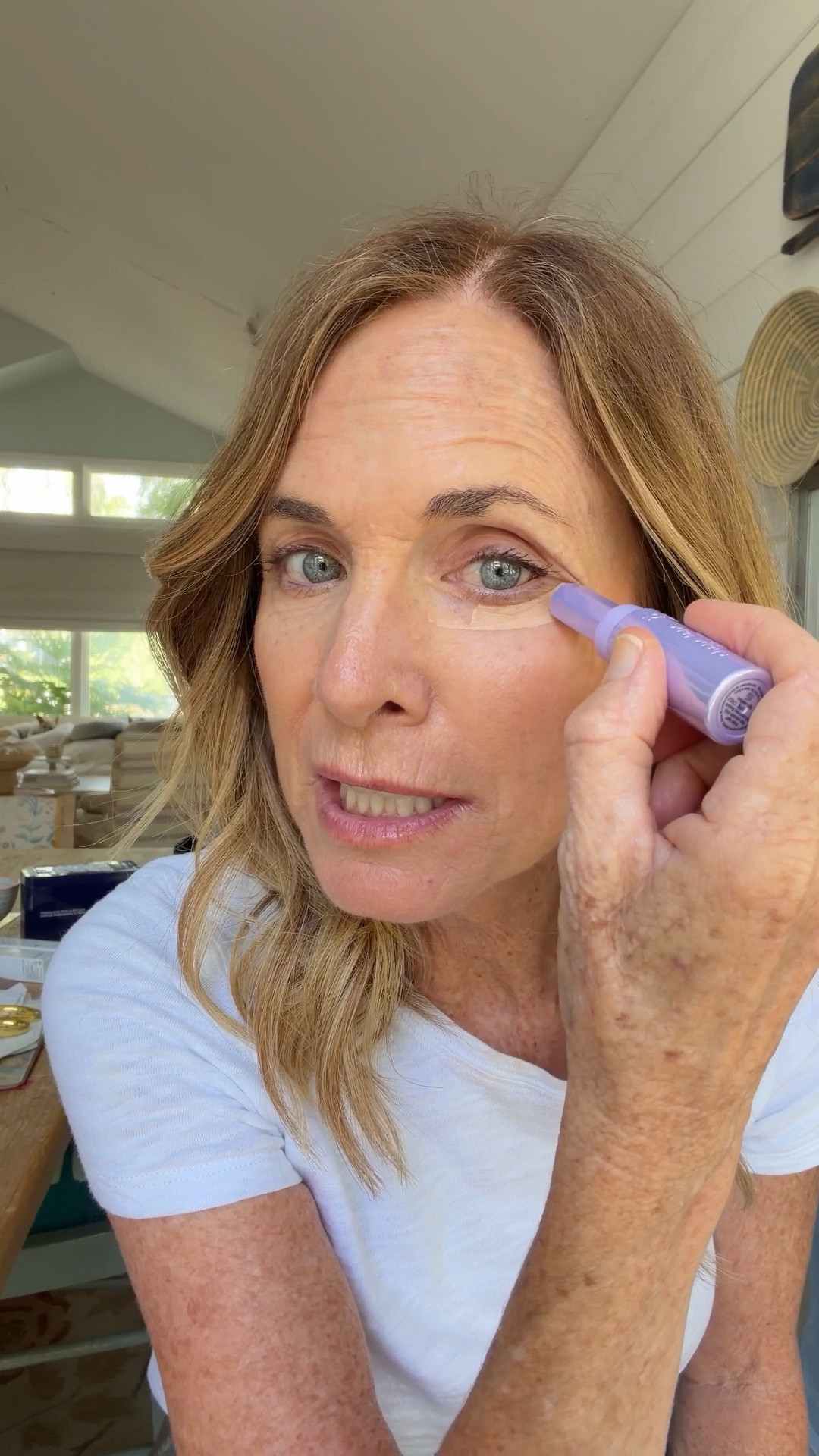Let’s see if this concealer is worth the hype…

They say it blurs, doesn’t crease, and actually works for mature skin. I’m a week away from 60, so we’re putting that to the test 😅

Used the Tarte Shape Tape Concealer with the brush and…

wait for it…

It actually works. Smooth, bright, no creasing 🙌

Have you tried it?? 👇


#LTKBeauty #LTKOver40 #LTKgrwm