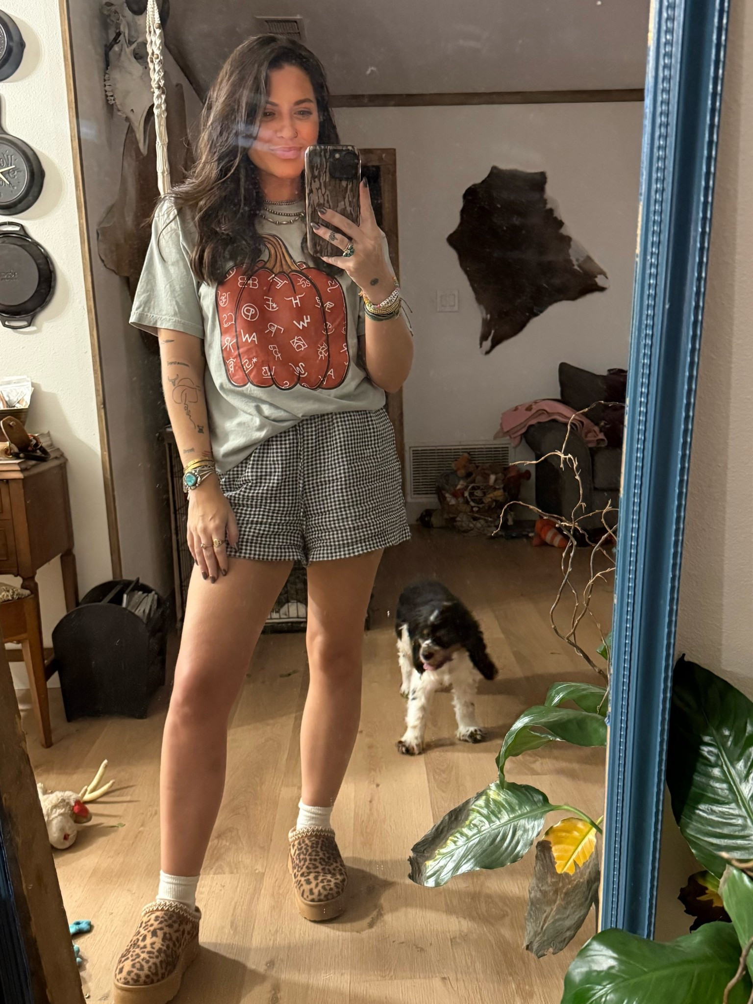 Love mixing patterns! 

Boxer shorts, gingham, fall style, pumpkins, fall outfit

#LTKStyleTip #LTKFindsUnder50