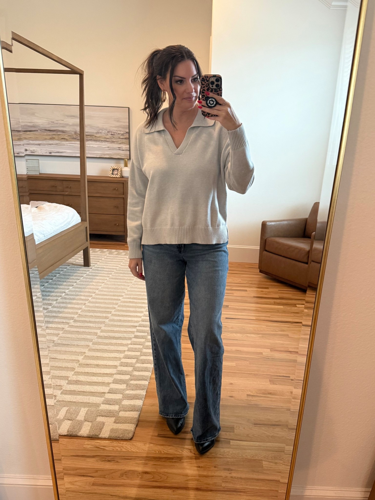One of my favorite sweaters from Express this season 🤍 so buttery soft and easy to dress up or down. Paired it with these Express jeans for a go-to look I’m loving! ✨

Express | Express Jeans | Express Sweater | Wide Leg Jeans

#LTKootd #LTKWorkwear #LTKFindsUnder100