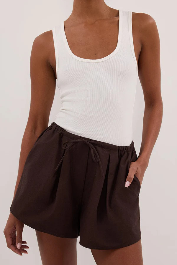 RHEA BURNT CHOC COTTON DRAWSTRING SHORT | DISSH