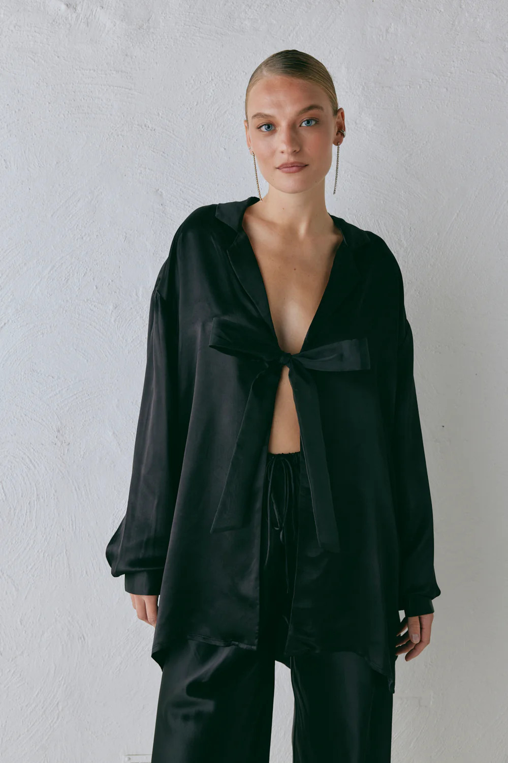 Rae Satin Top Black | VRG Grl
