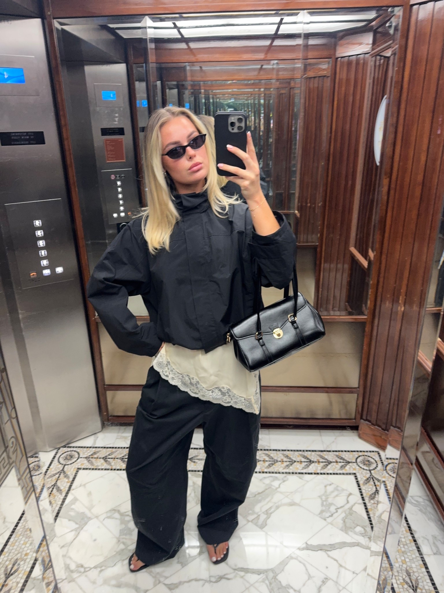 I have been living in these jackets!!!! So sheike 

#LTKtravel #LTKworkwear #LTKaustralia