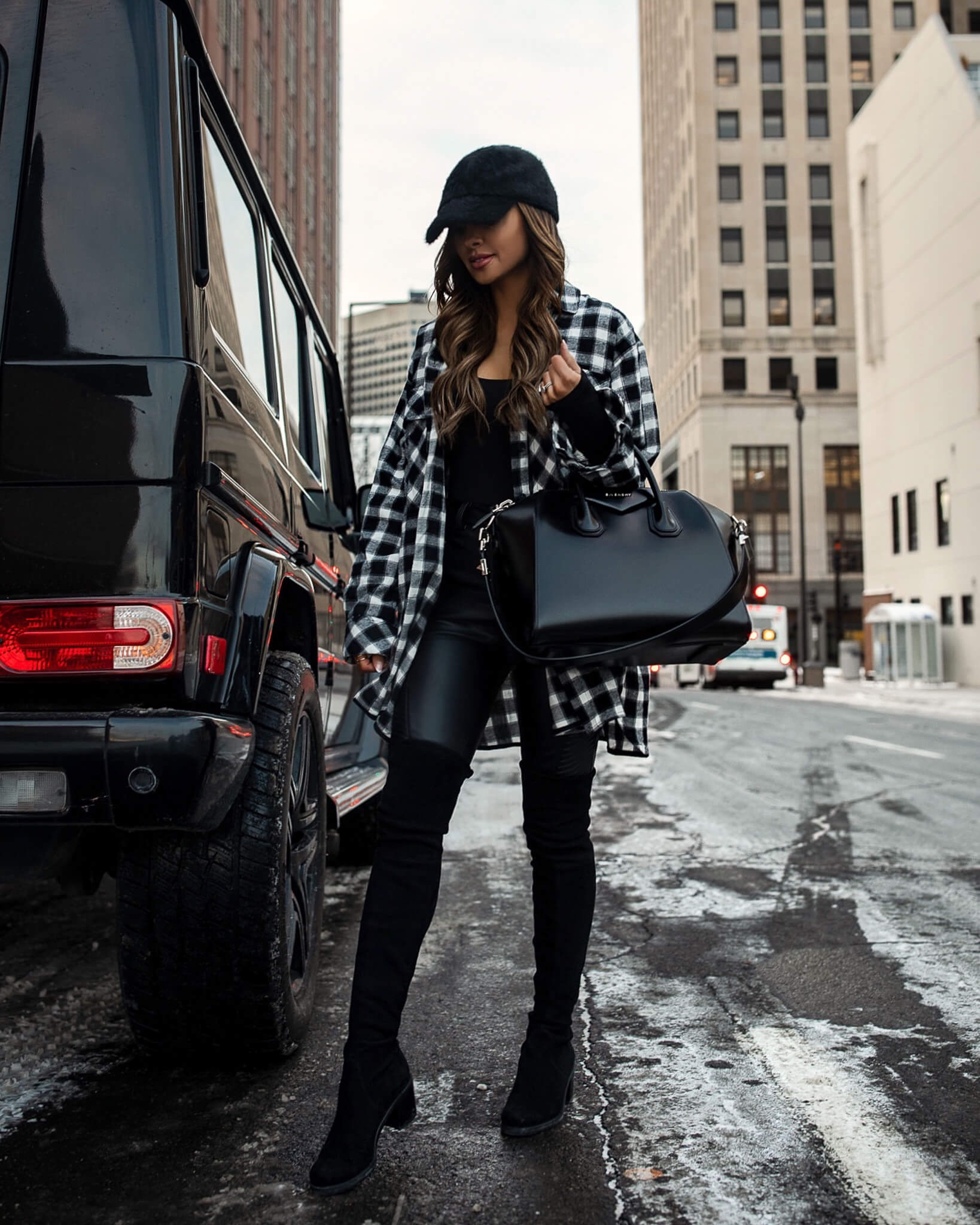 Casual winter outfit
Nordstrom plaid shirt
Sherpa cap
Commando faux leather leggings 




#LTKstyletip #LTKSeasonal #LTKfindsunder100