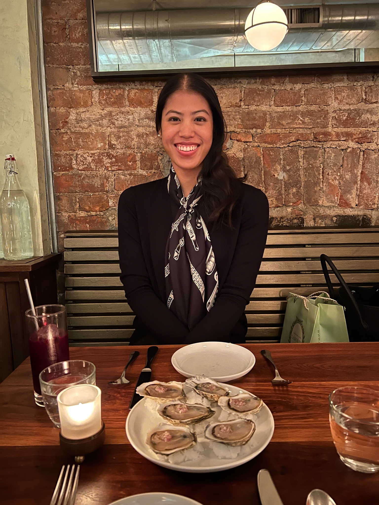 A black turtleneck will take you from day to night. I prefer high quality materials such as cashmere or merino wool for extra warmth in the cooler months. These don’t have to break the bank either! Affordable options linked below :)

#falloutfits #fallstyle #fallfashion #blackturtleneck #turtleneck #rollneck #poloneck #classic #basic #essential #timeless #capsulewardrobe #cashmeresweater #woolsweater #uniqlo #jcrew #quince #everlane

#LTKSeasonal #LTKstyletip