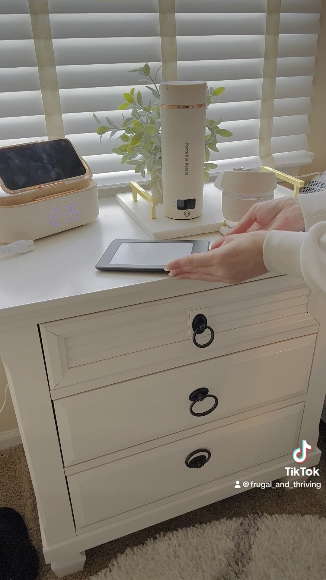 If there’s one thing I love, it’s my cozy corner in my bedroom. 💤
•
After a long day, I jump into my satin pajamas and pour myself a cup of tea and depending on my mood, I either indulge in a good show/movie or cozy up to my kindle! 📖🫖

#bedtimetiktok #sleepy #teadrinker #cozyathome #bedtimestory #winddown #amazon #amazonmusthaves #amazonfind 

#LTKVideo #LTKhome #LTKfindsunder100